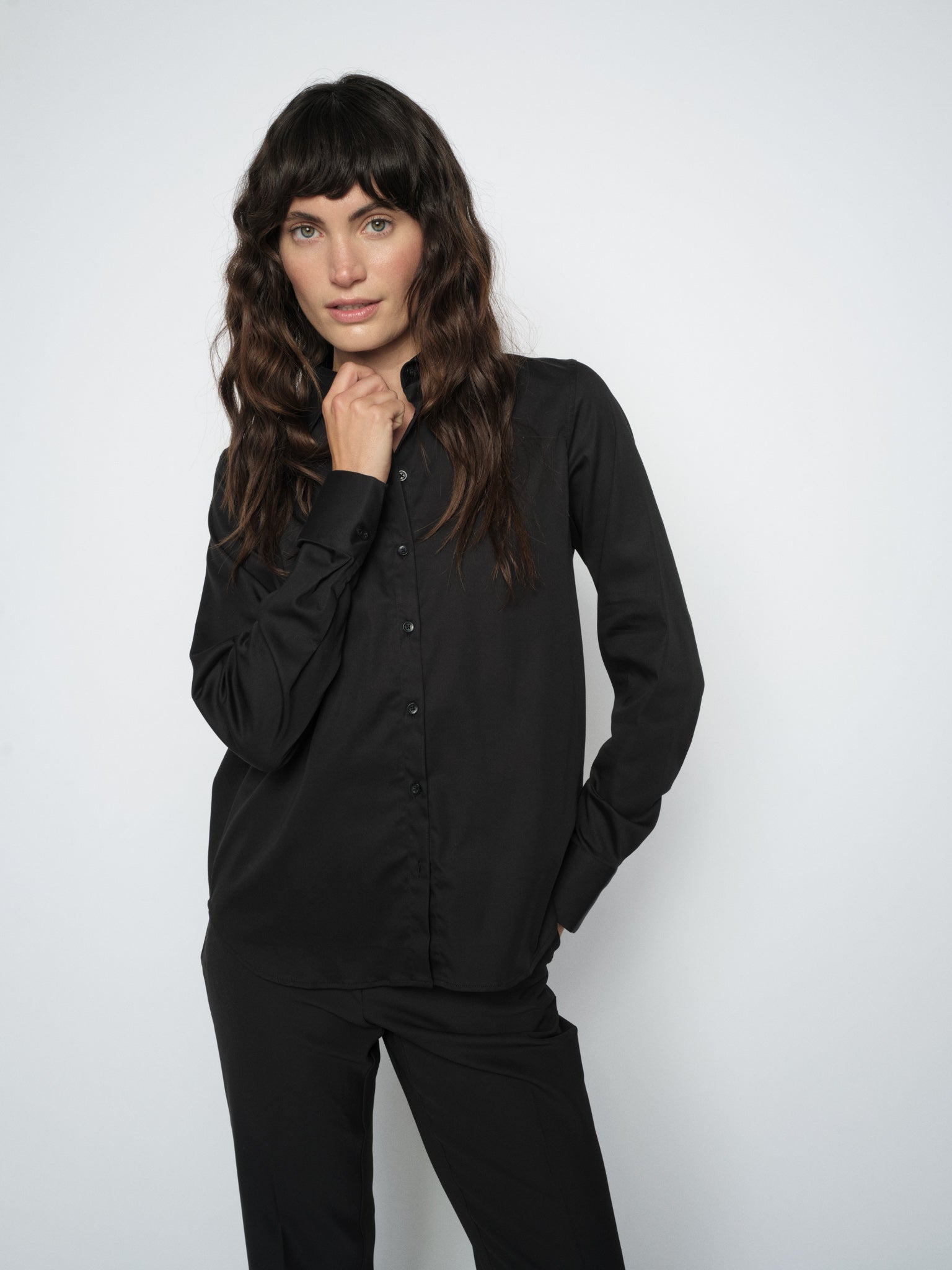 Modelshot / Black / Detail